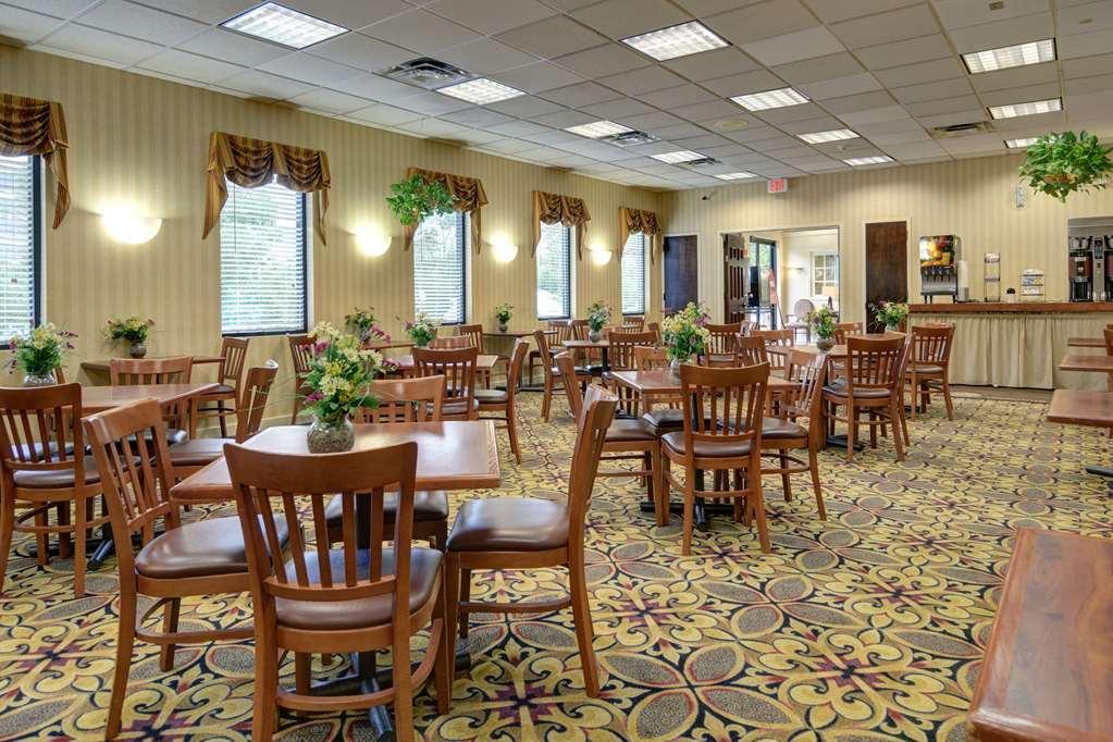 Suburban Studios Tysons Corner Vienna Ristorante foto