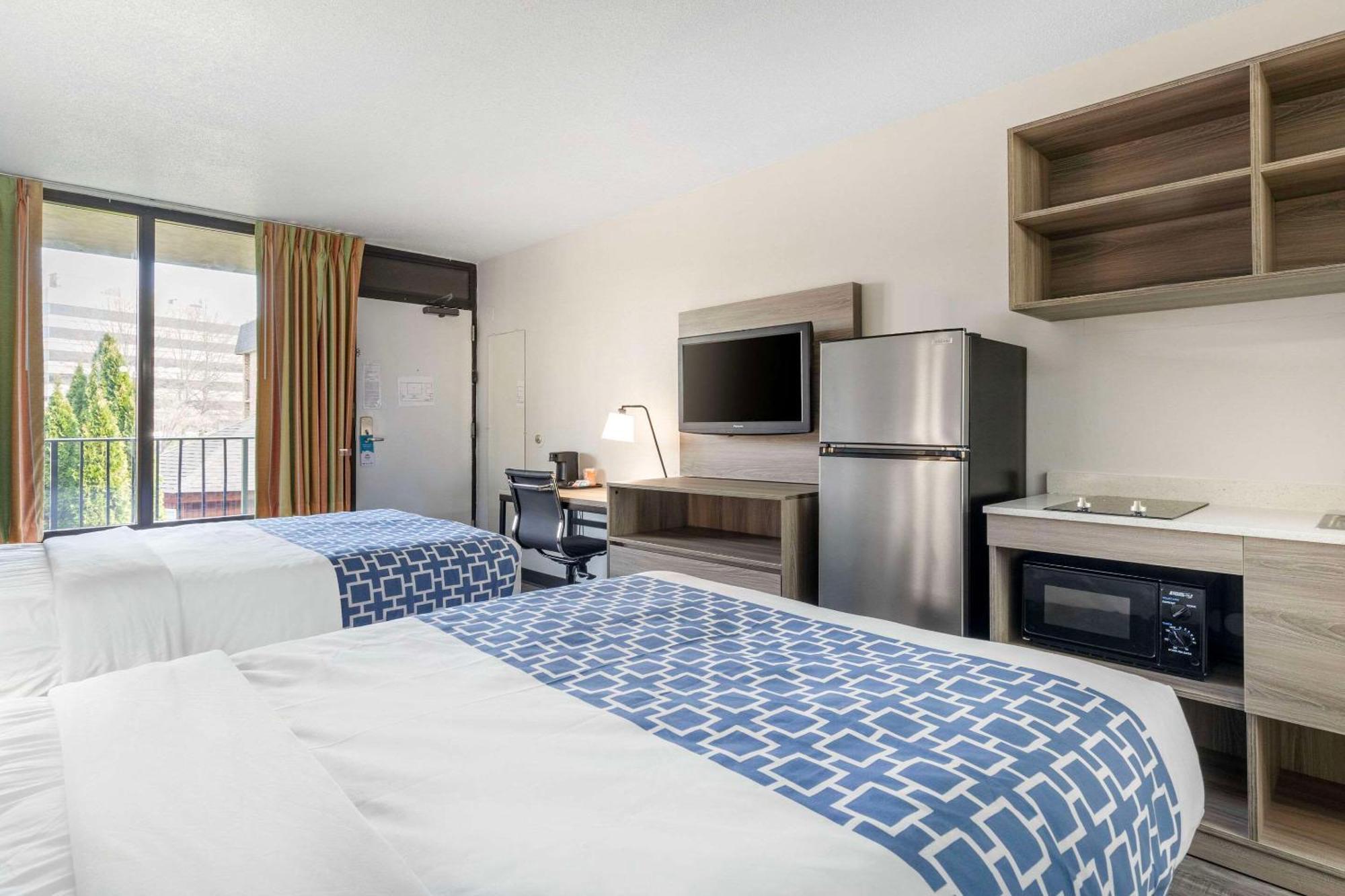 Suburban Studios Tysons Corner Vienna Esterno foto