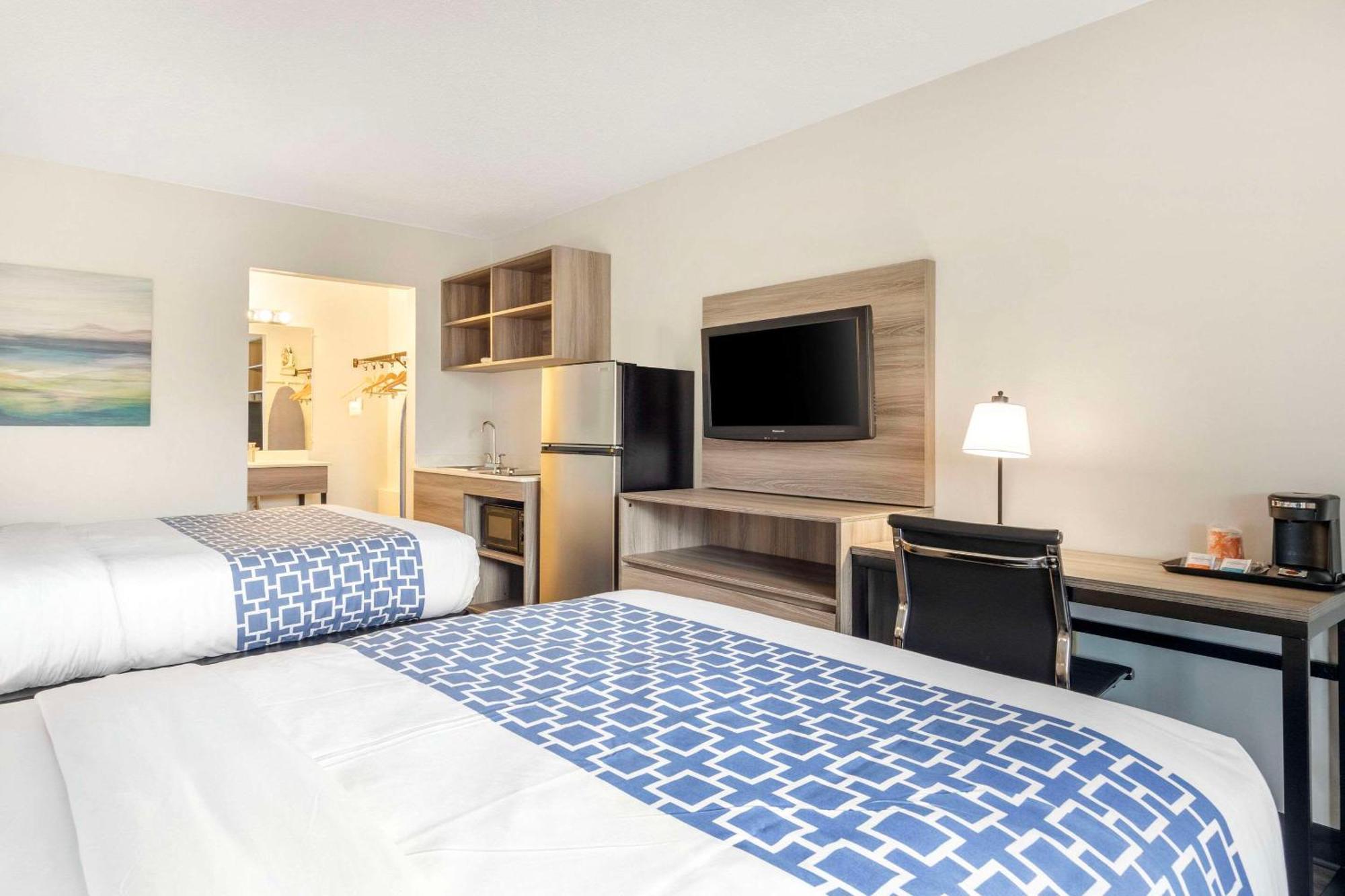 Suburban Studios Tysons Corner Vienna Esterno foto